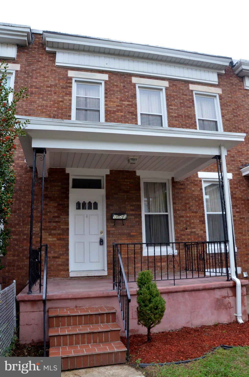 LAKE MONTEBELLO - Residential