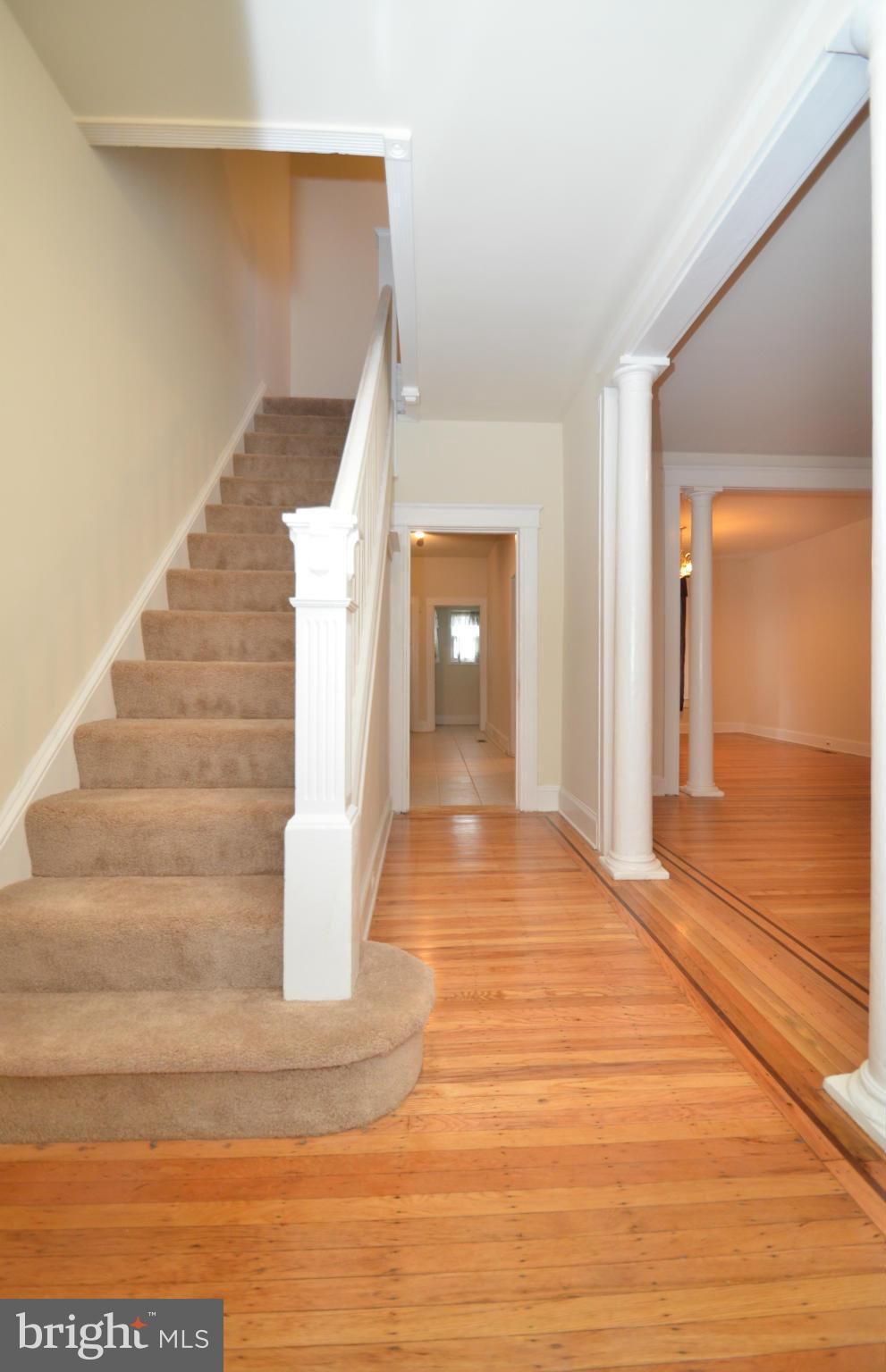 LAKE MONTEBELLO - Residential