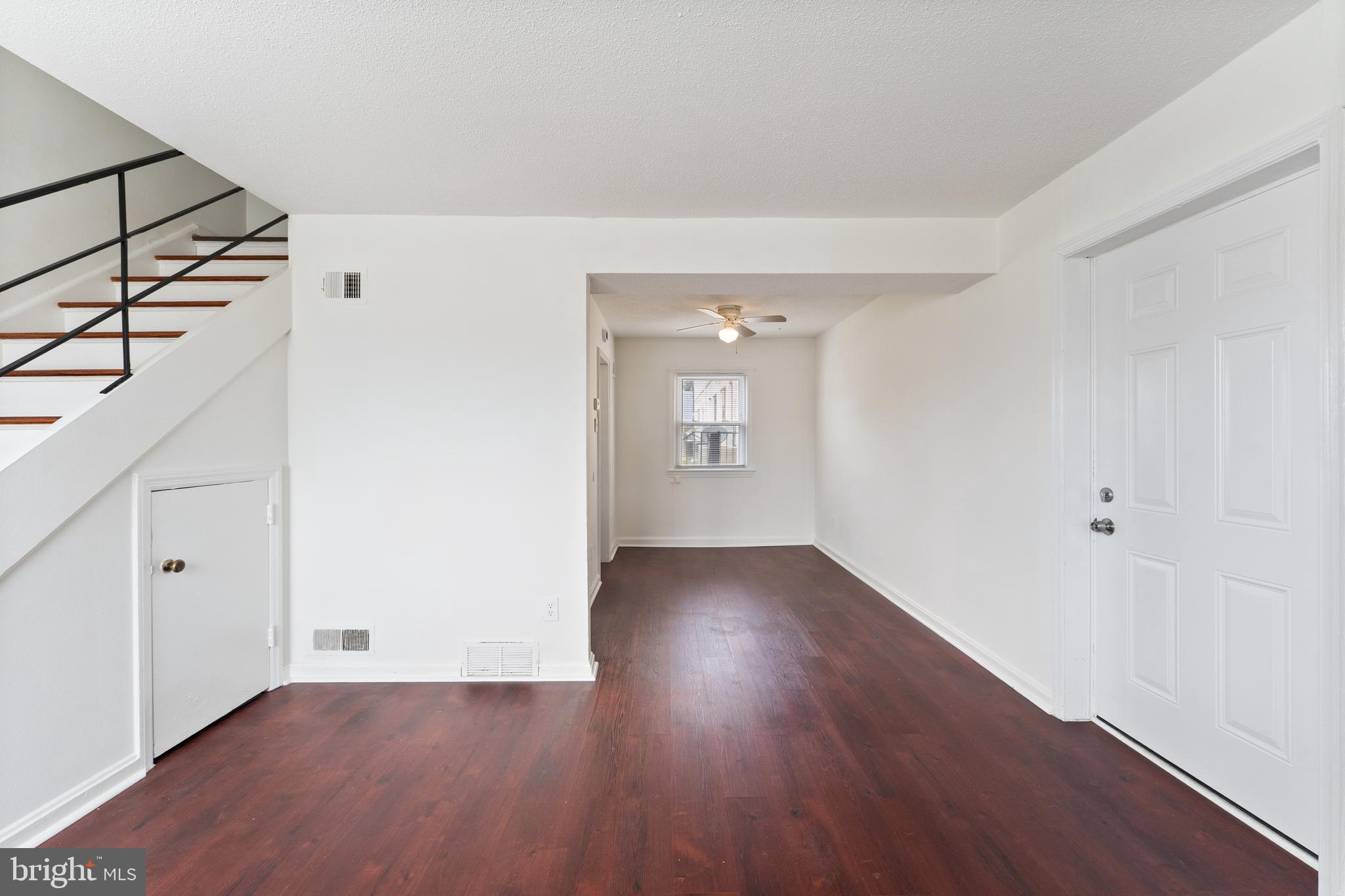IVERSON VILLAGE CONDO - Residential Lease