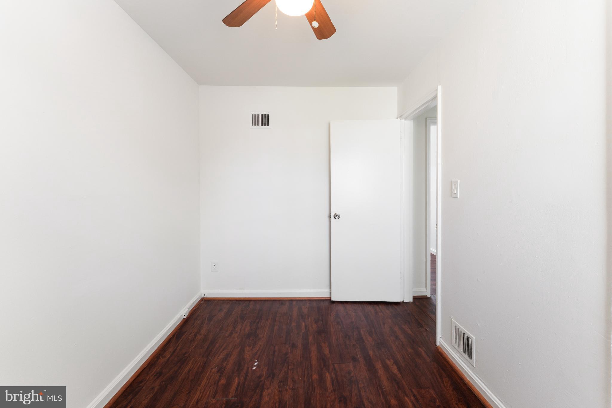 IVERSON VILLAGE CONDO - Residential Lease