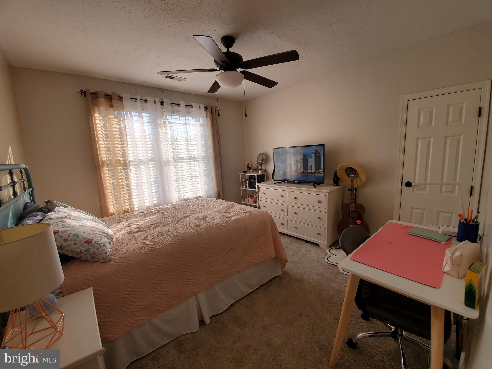 EVERMAY MANOR - Residential