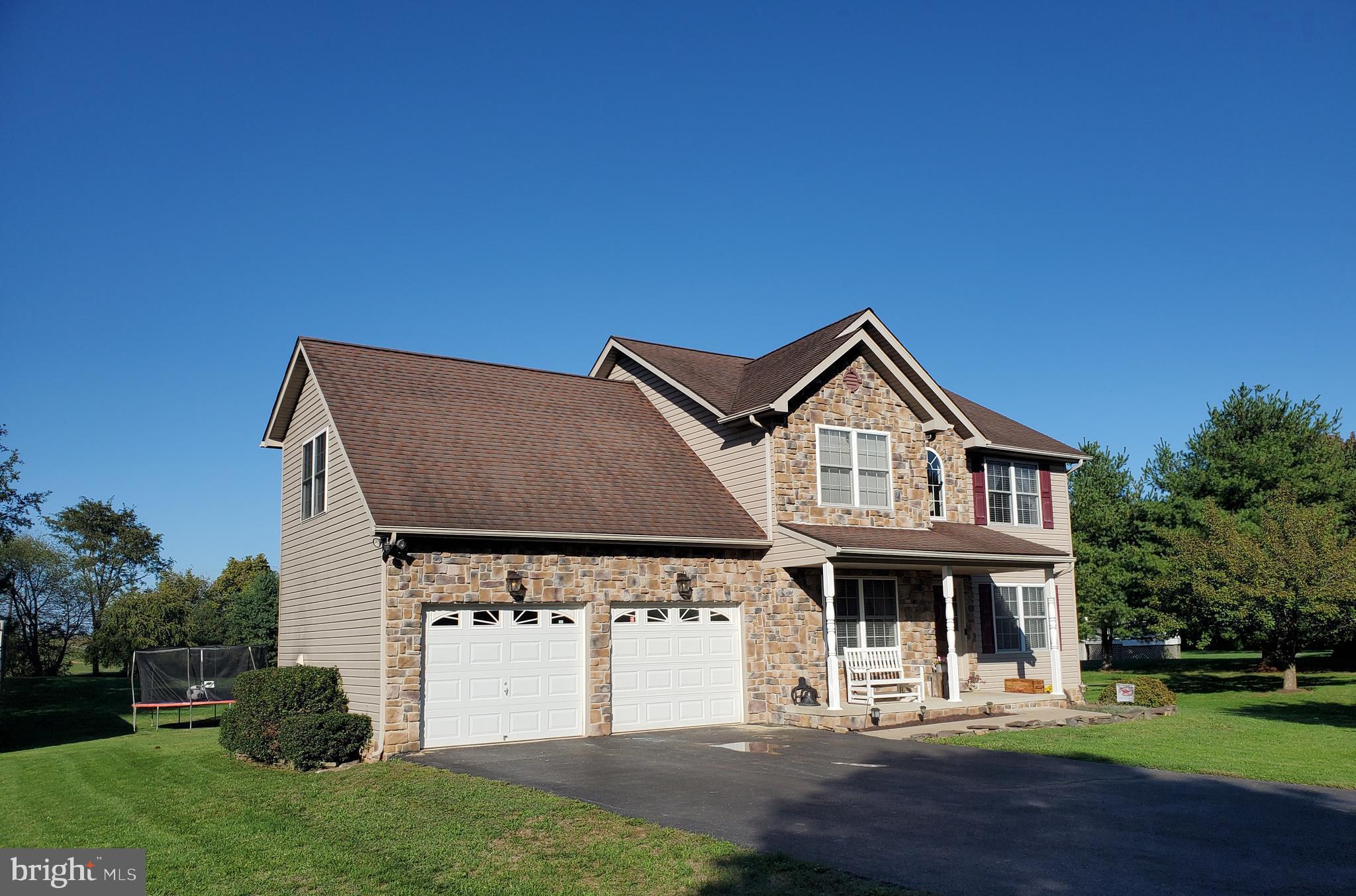 EVERMAY MANOR - Residential