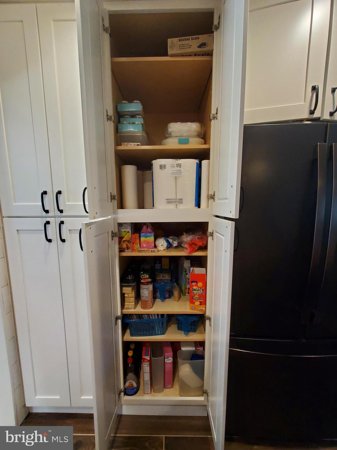 EVERMAY MANOR - Residential