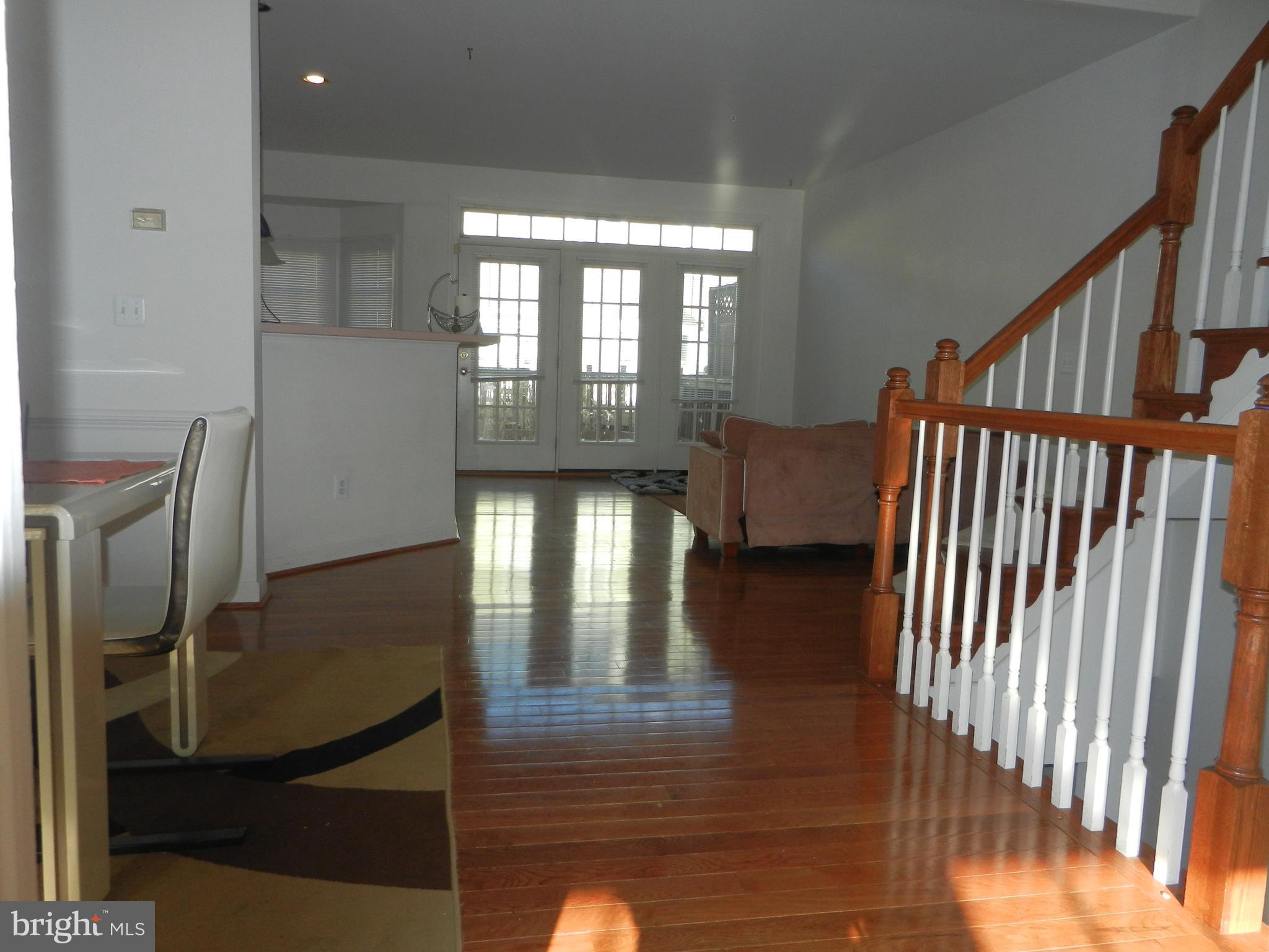 AMBERWOOD - Residential Lease