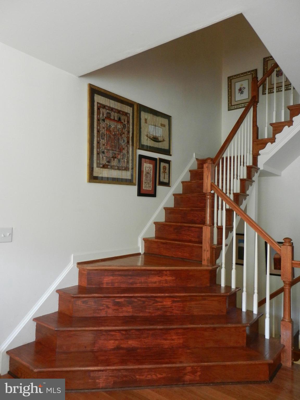 AMBERWOOD - Residential Lease