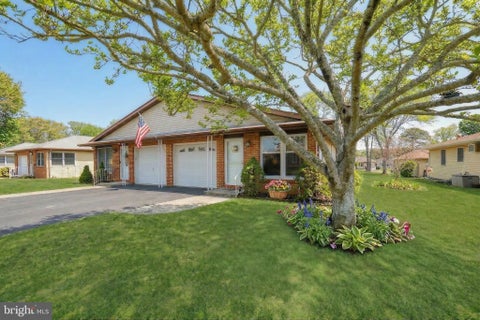 Condo For Sale - 27 Magnolia Rd.<br/> Ocean County, STAFFORD TWP, NJ 08050