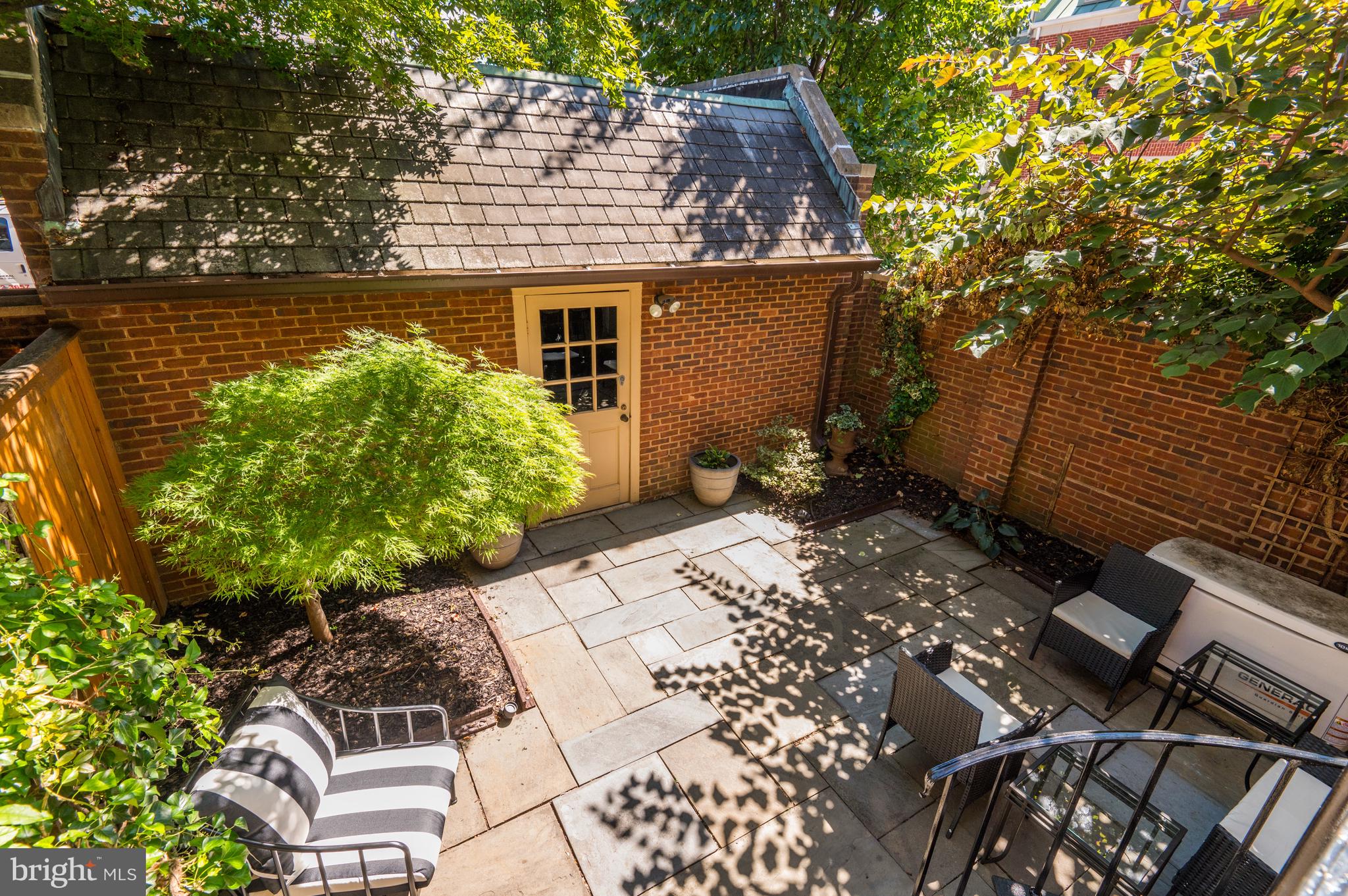 GEORGETOWN - Residential