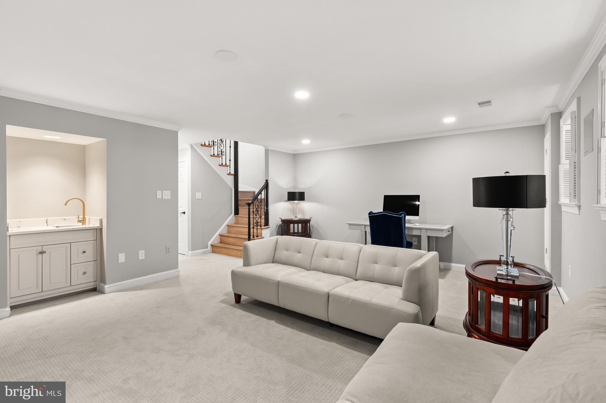 GEORGETOWN - Residential