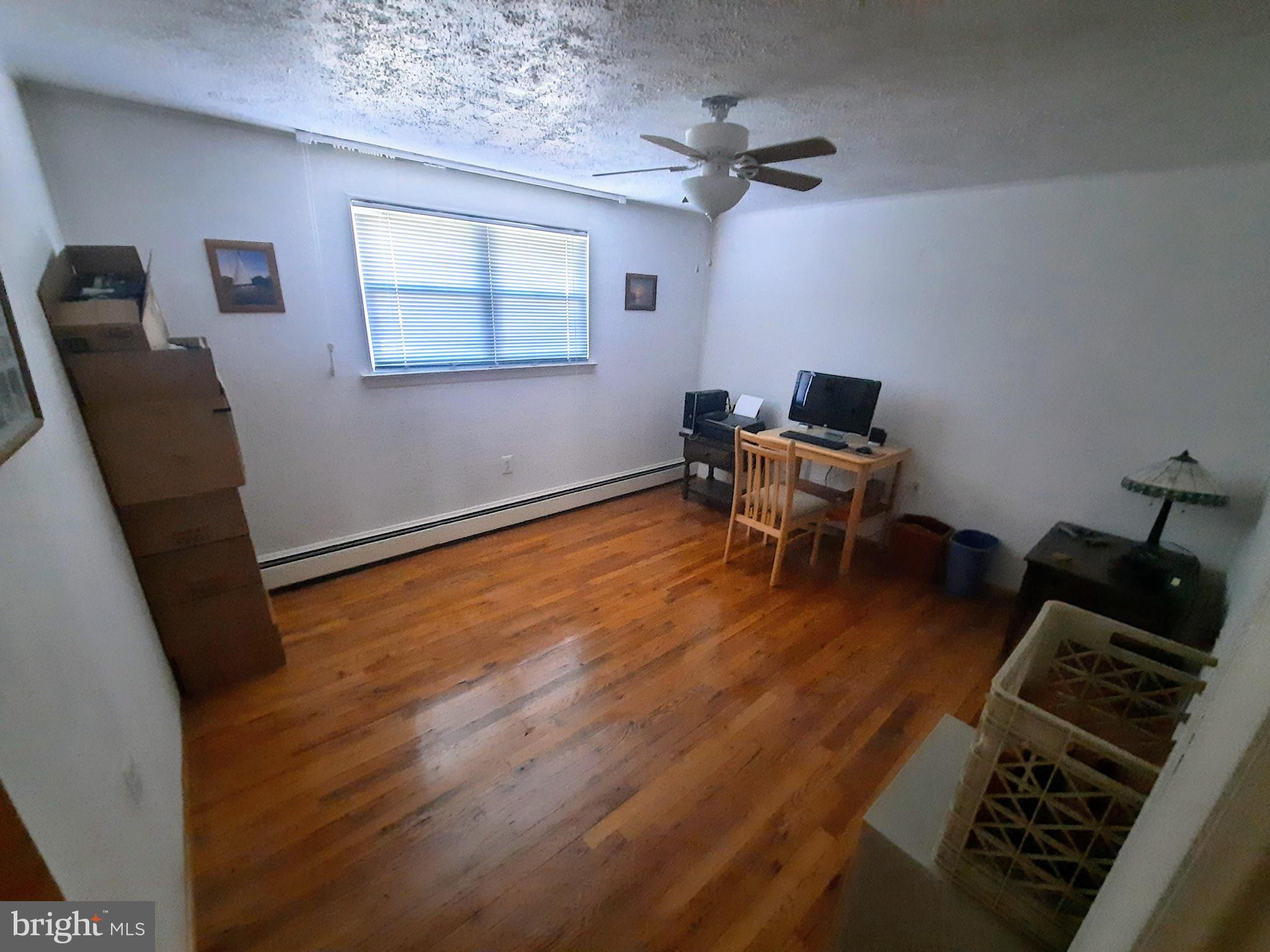 MEADOW WOOD - Residential Lease