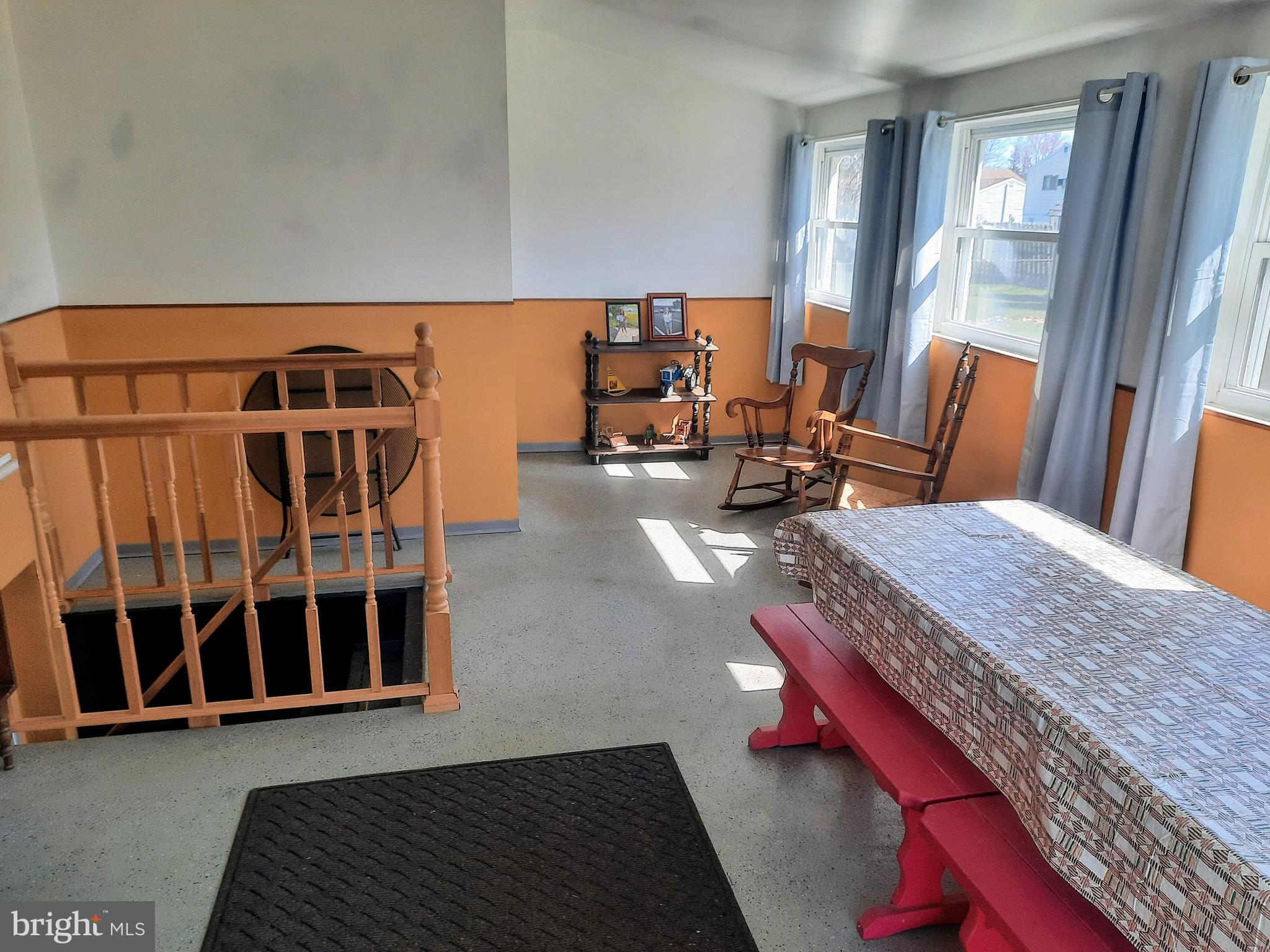 MEADOW WOOD - Residential Lease