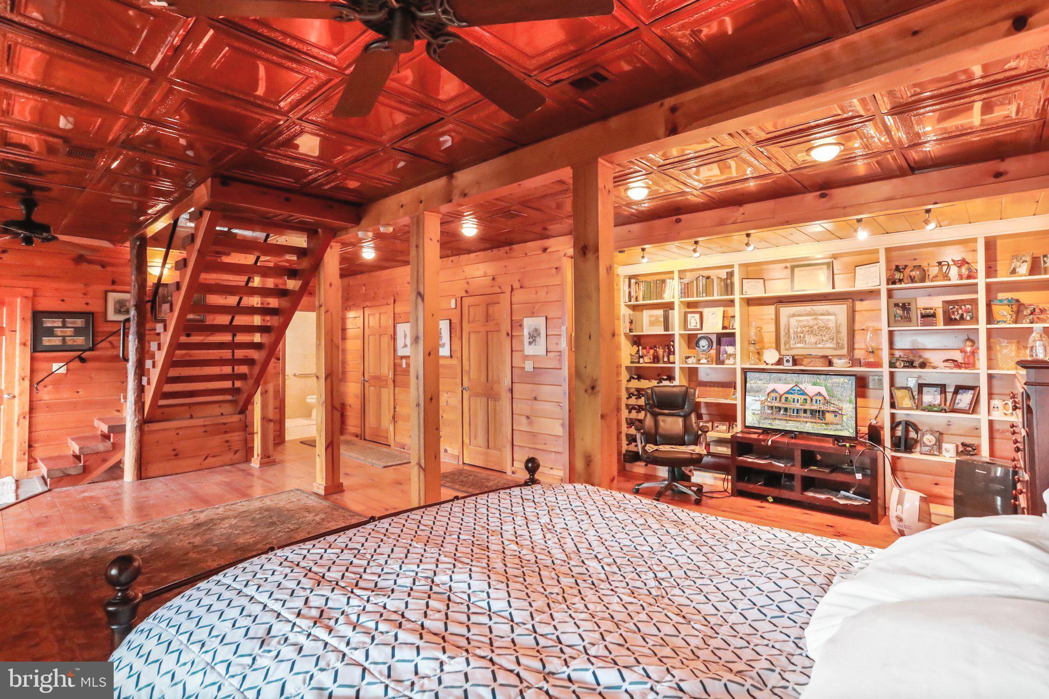 VALLEY HIGH TIMBER FARMS - Residential