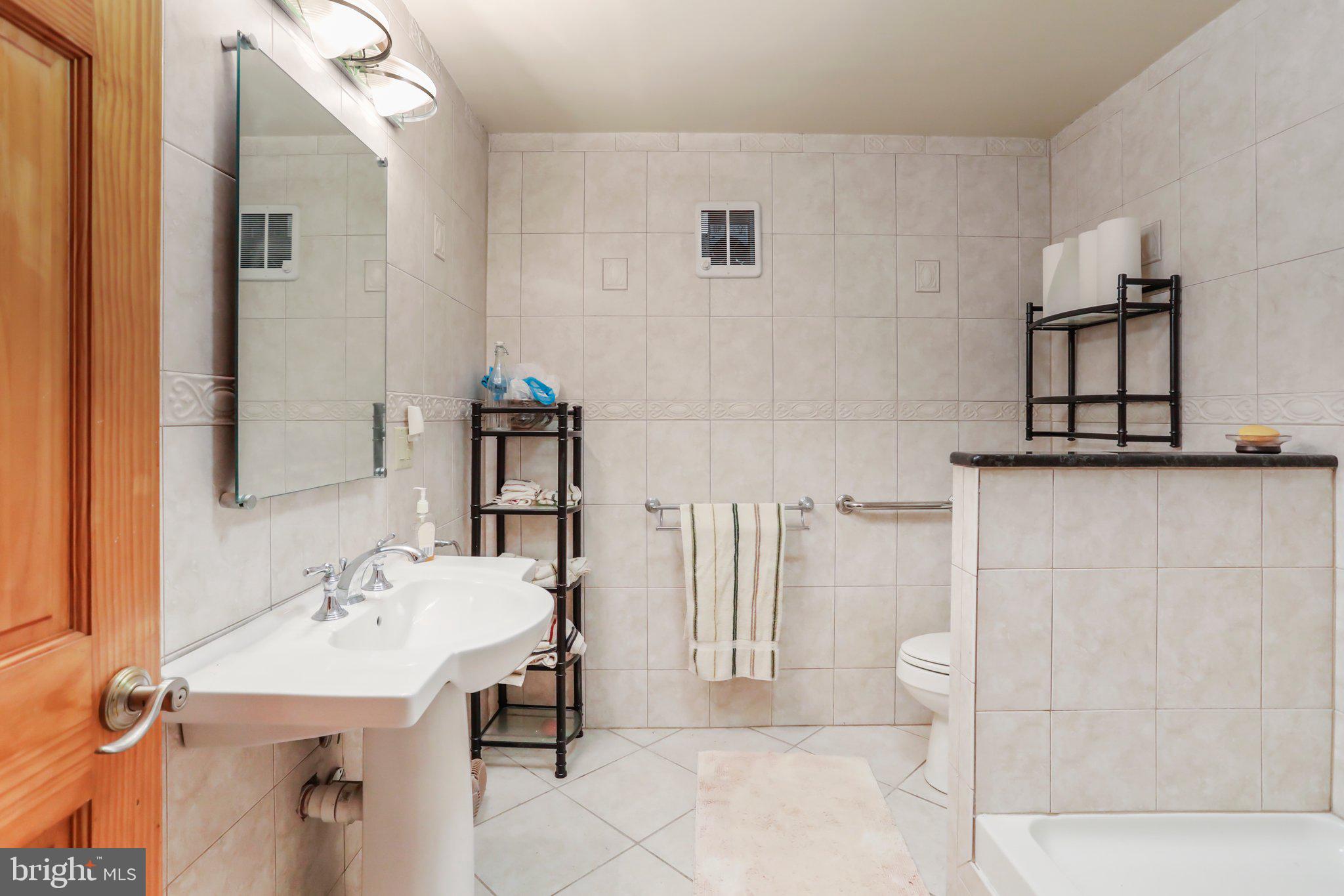 VALLEY HIGH TIMBER FARMS - Residential