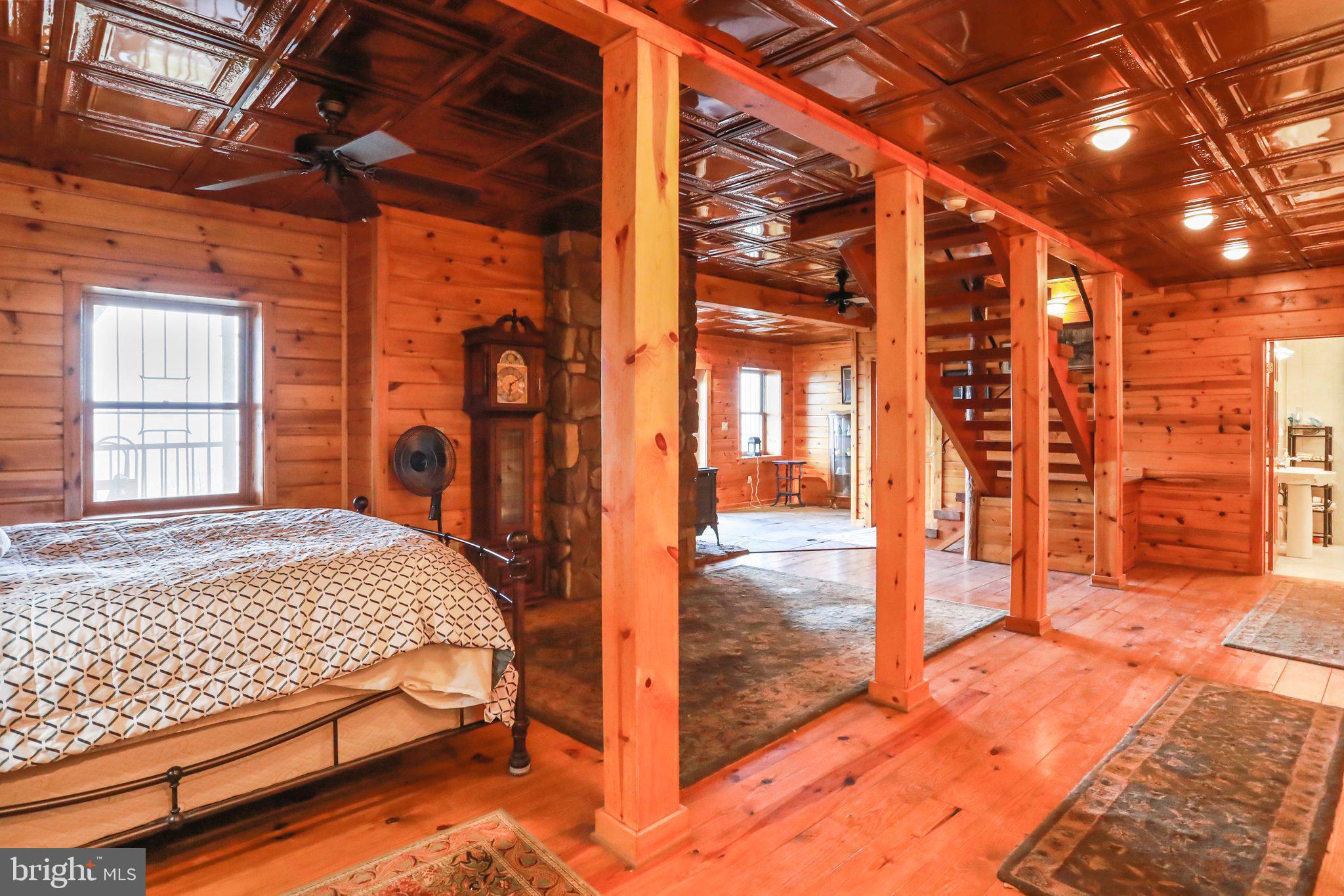 VALLEY HIGH TIMBER FARMS - Residential