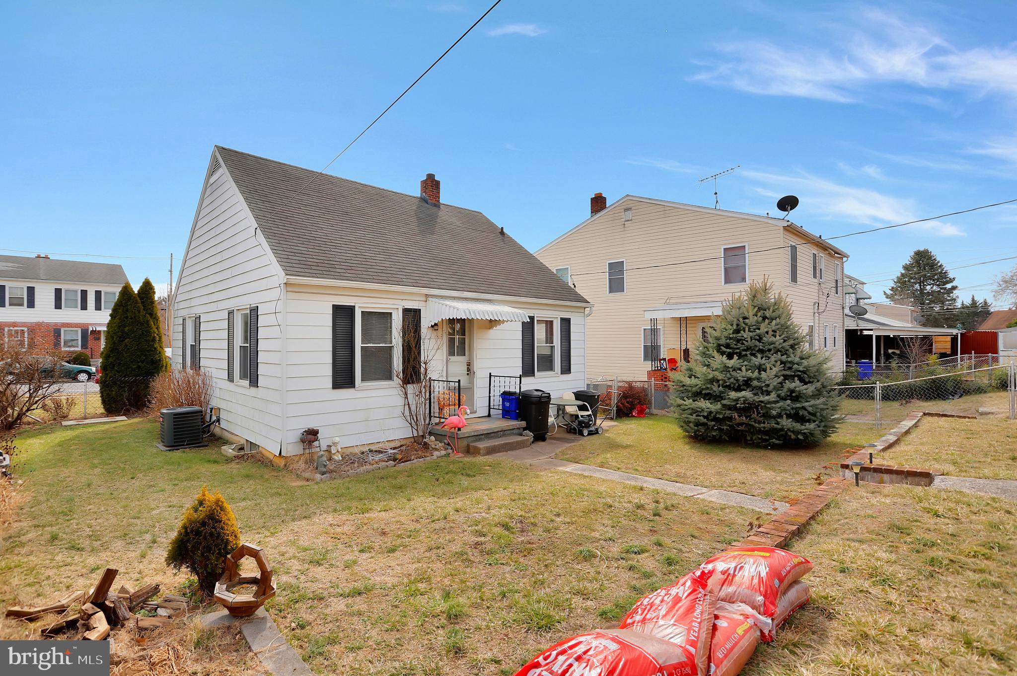 RADCLIFFE AVE - Residential