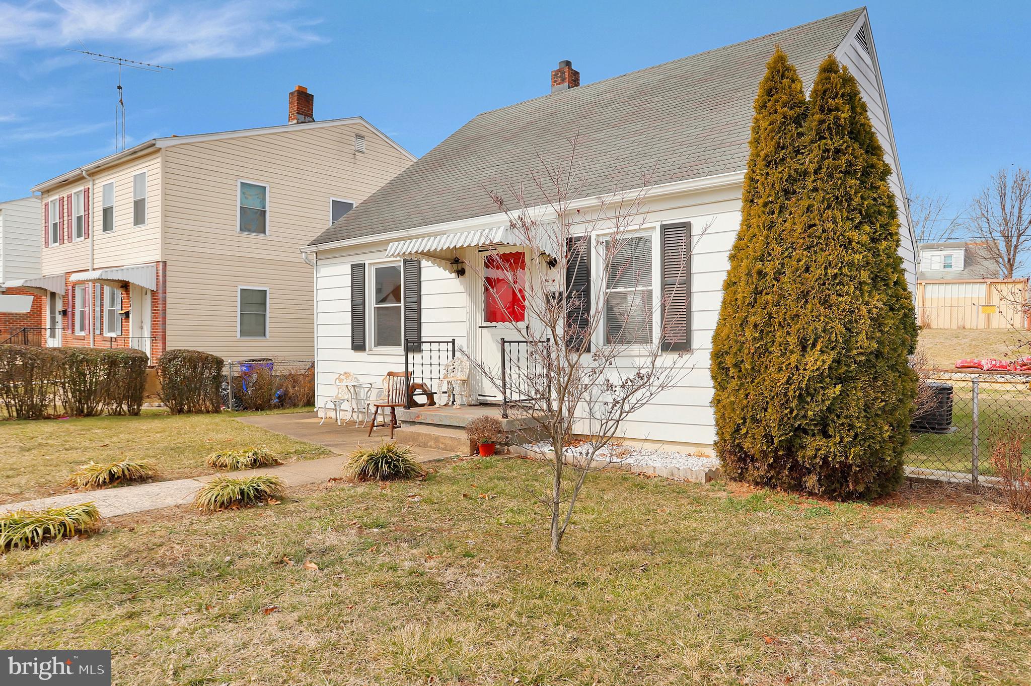 RADCLIFFE AVE - Residential