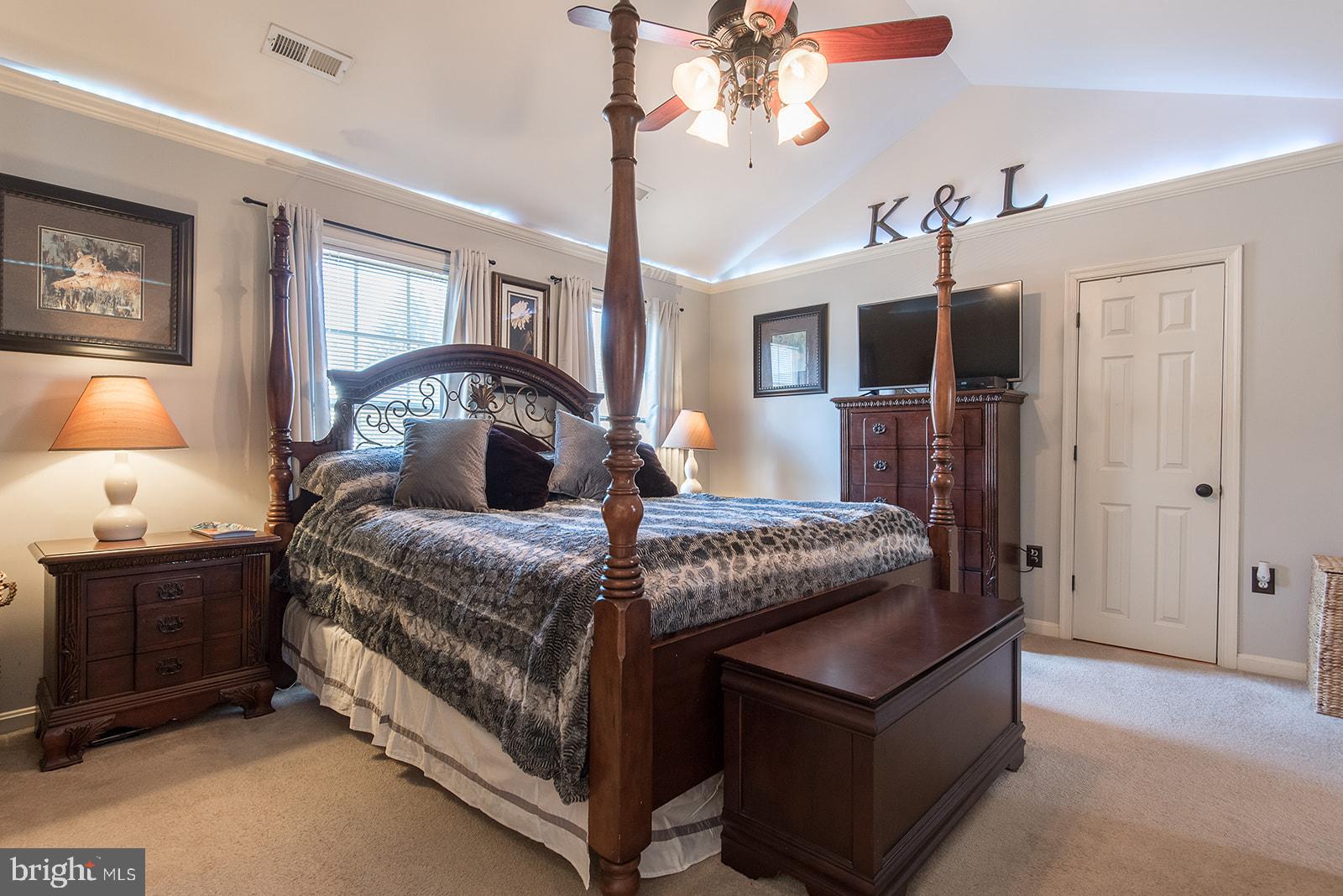 AUSTIN RIDGE - Residential Lease