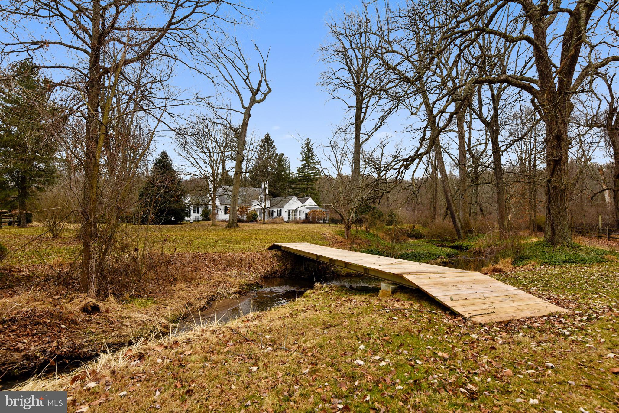 CAVES VALLEY - Residential