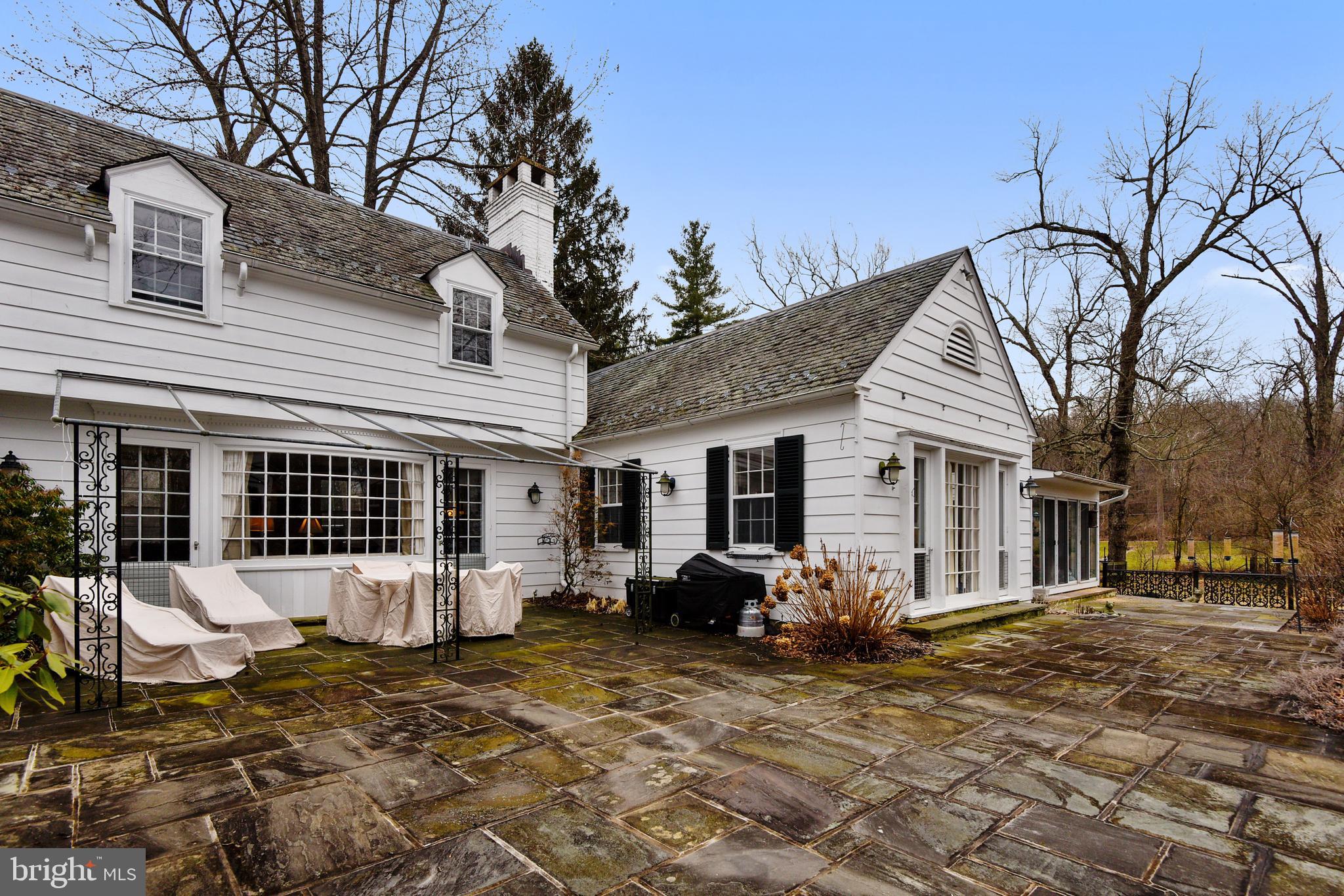 CAVES VALLEY - Residential