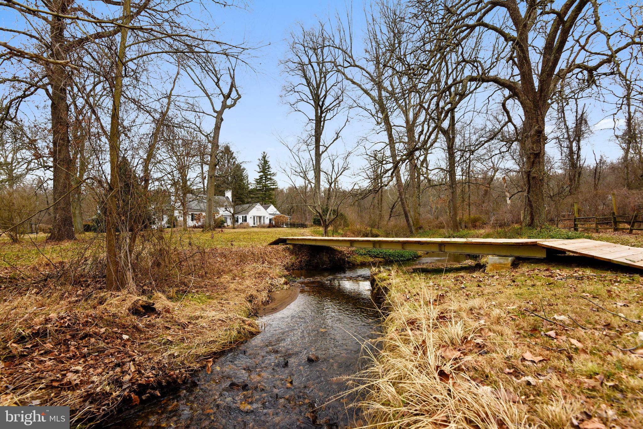 CAVES VALLEY - Residential