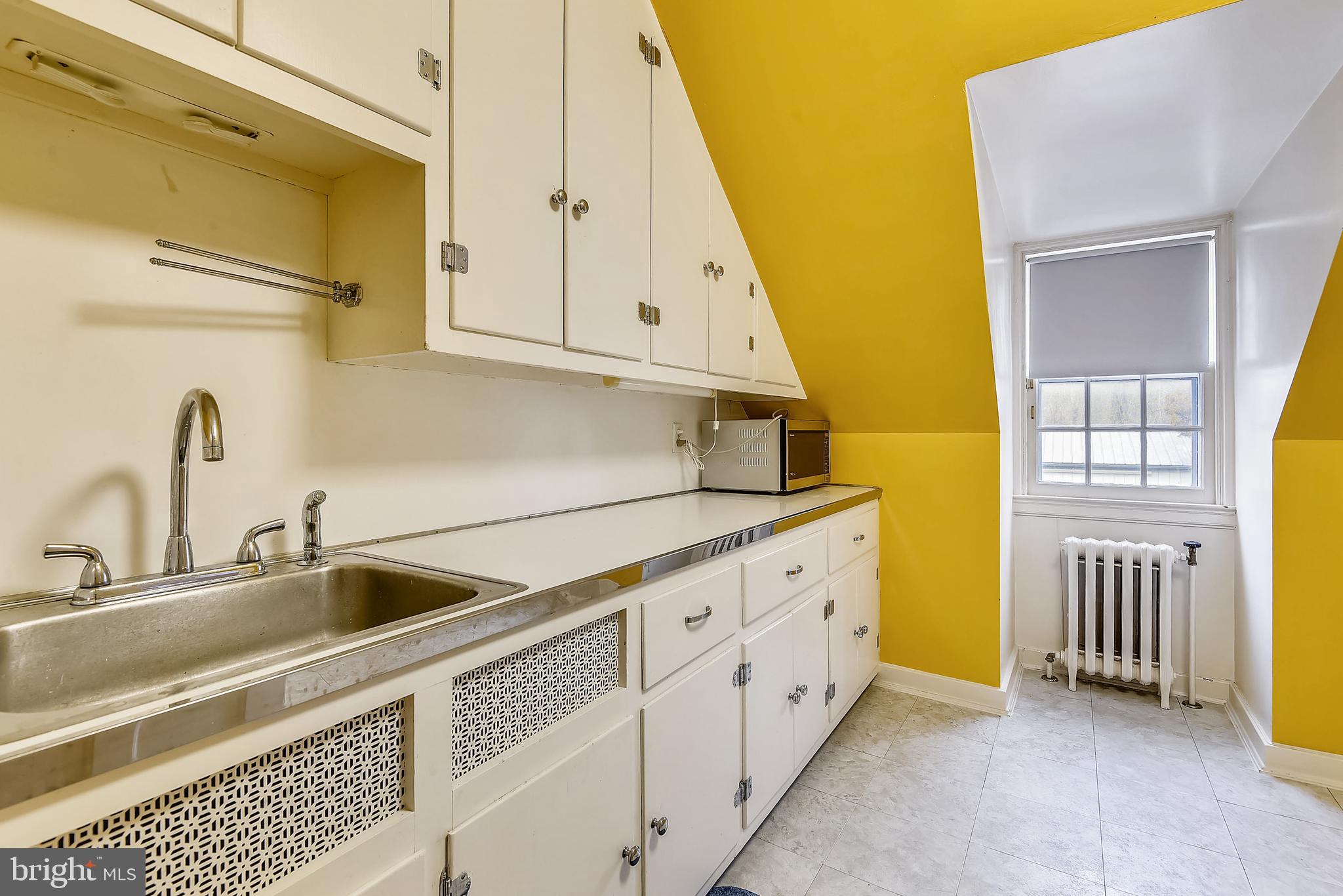 CAVES VALLEY - Residential