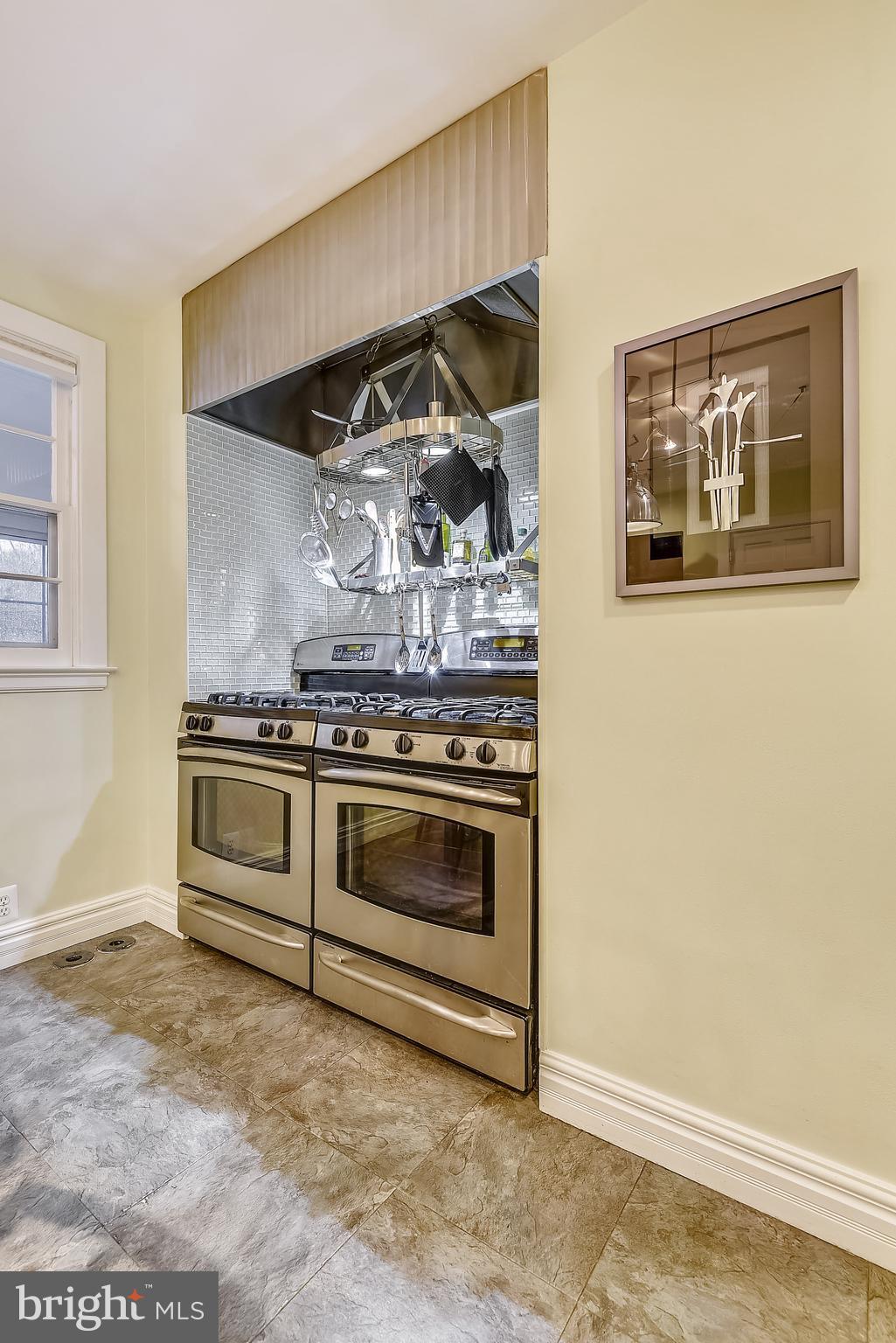 CAVES VALLEY - Residential