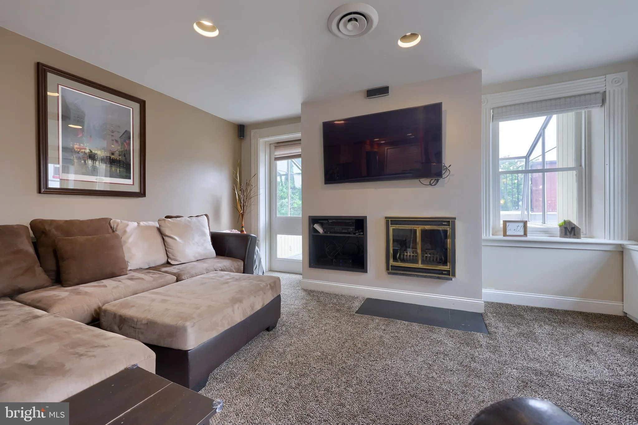 Lebanon, Pennsylvania 17042, United States, 4 Bedrooms Bedrooms, ,6 BathroomsBathrooms,Residential,Active,134401