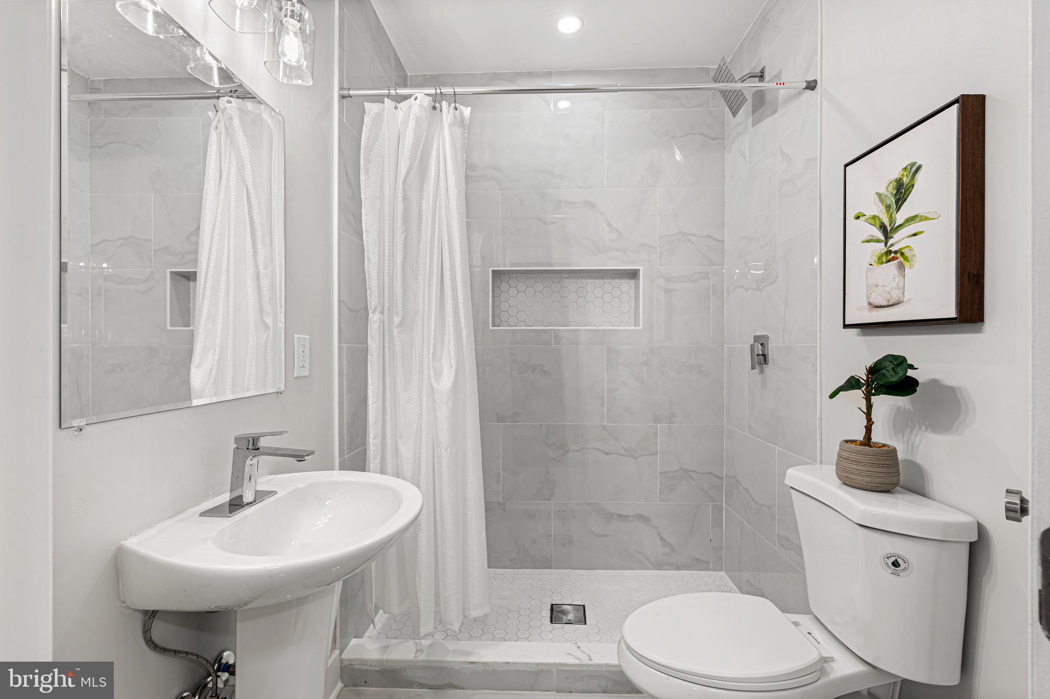 SAGAMORE FOREST II - Residential