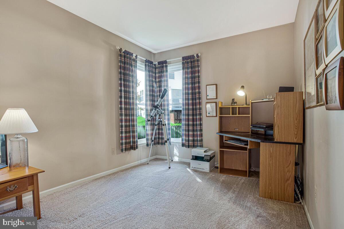 CHAPMAN FARM - Residential