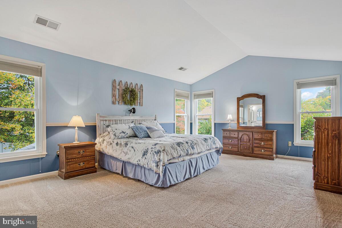 CHAPMAN FARM - Residential