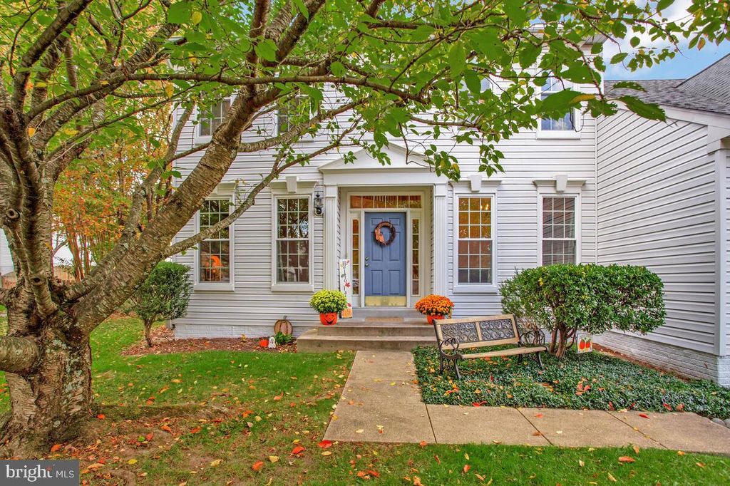 Photo of 1604 Tobys Court, CROFTON, MD 21114 (MLS # MDAA2129958)