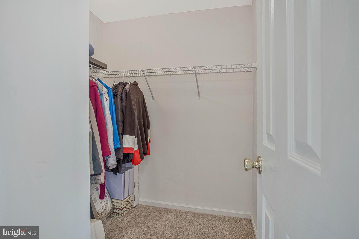 CHAPMAN FARM - Residential