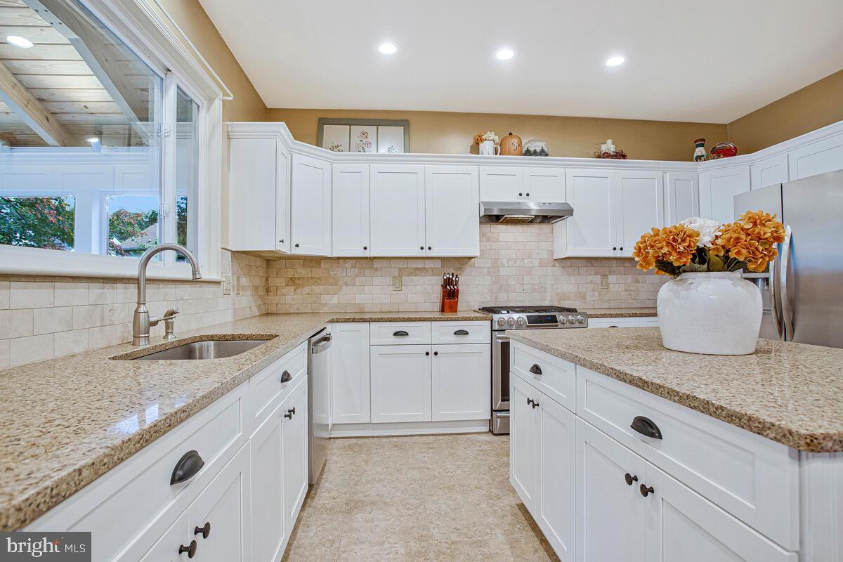 CHAPMAN FARM - Residential