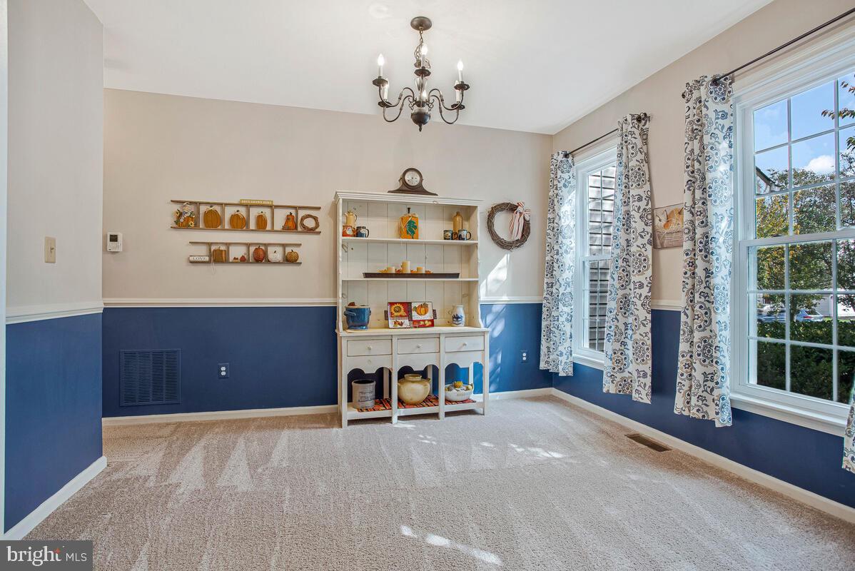 CHAPMAN FARM - Residential