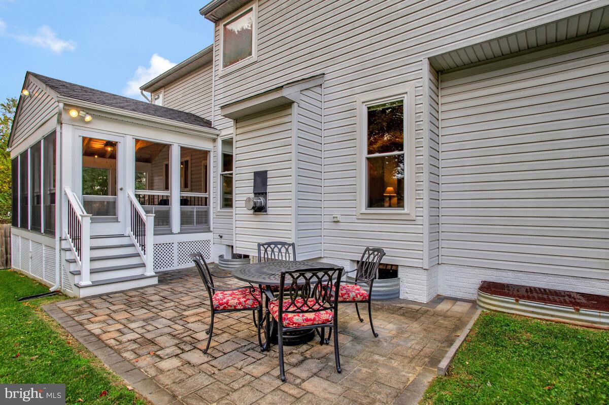 CHAPMAN FARM - Residential