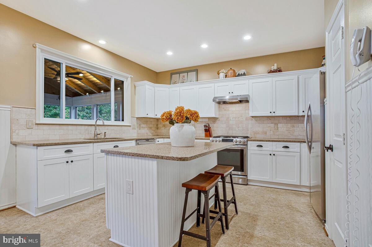 CHAPMAN FARM - Residential