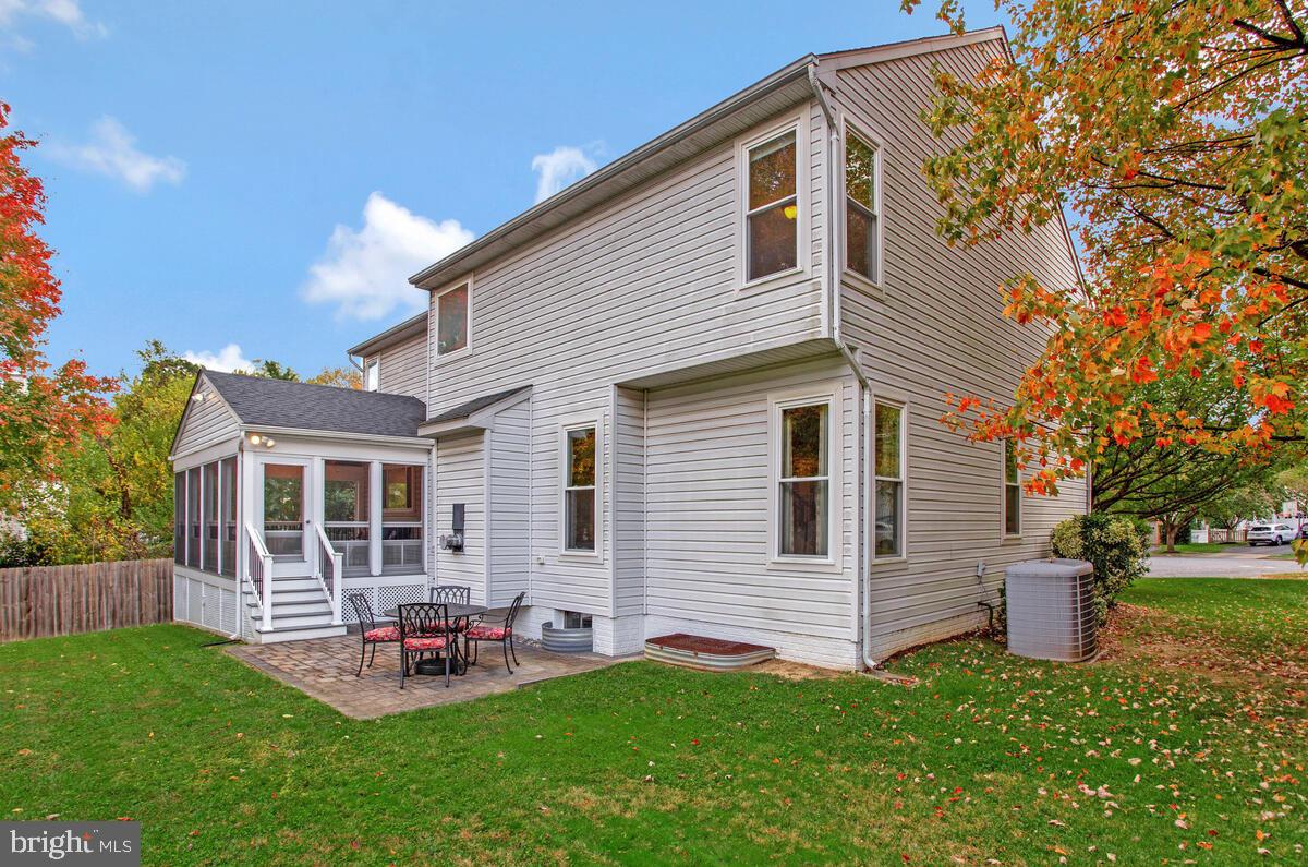 CHAPMAN FARM - Residential