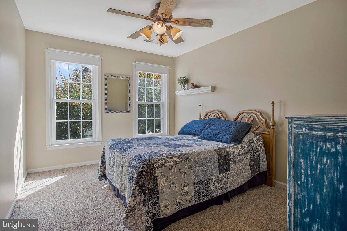 CHAPMAN FARM - Residential