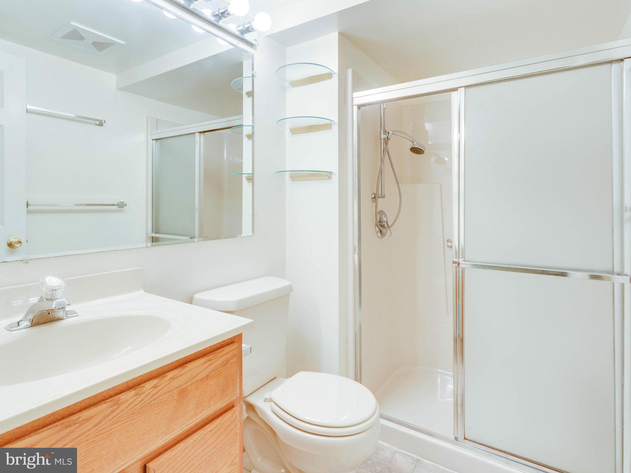 HAMPTON OAKS - Residential