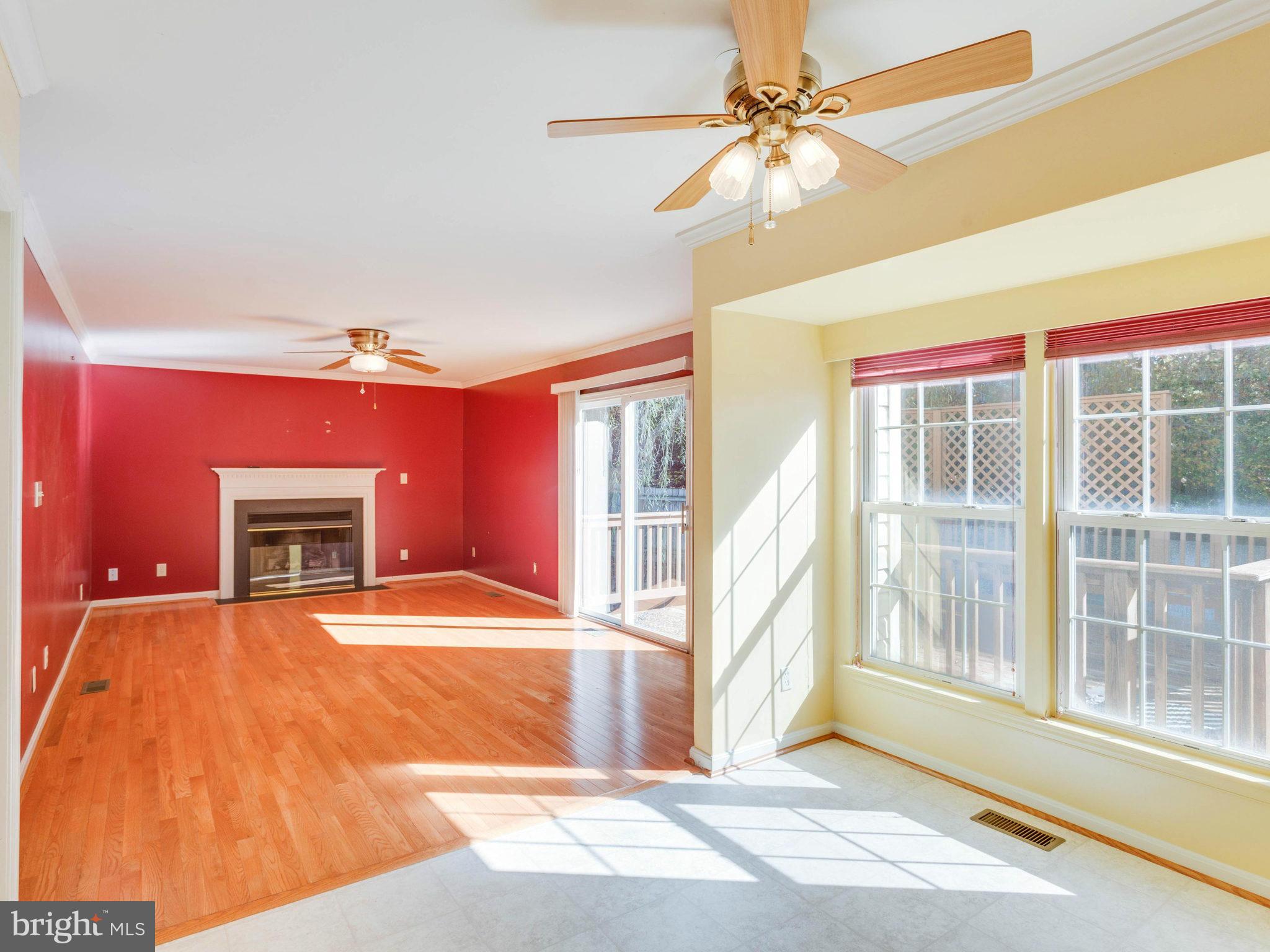 HAMPTON OAKS - Residential