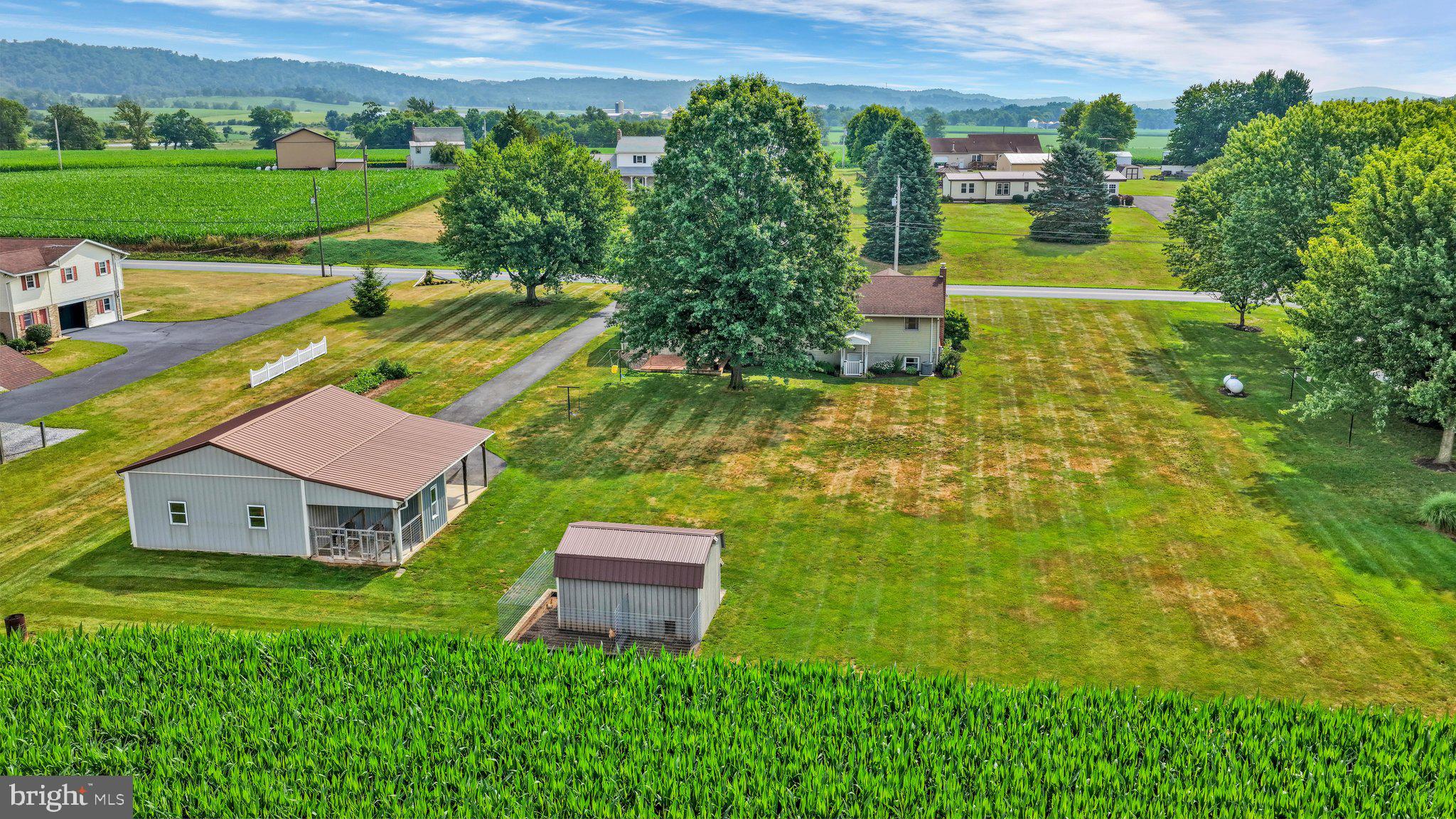 75 HICKORY ROAD