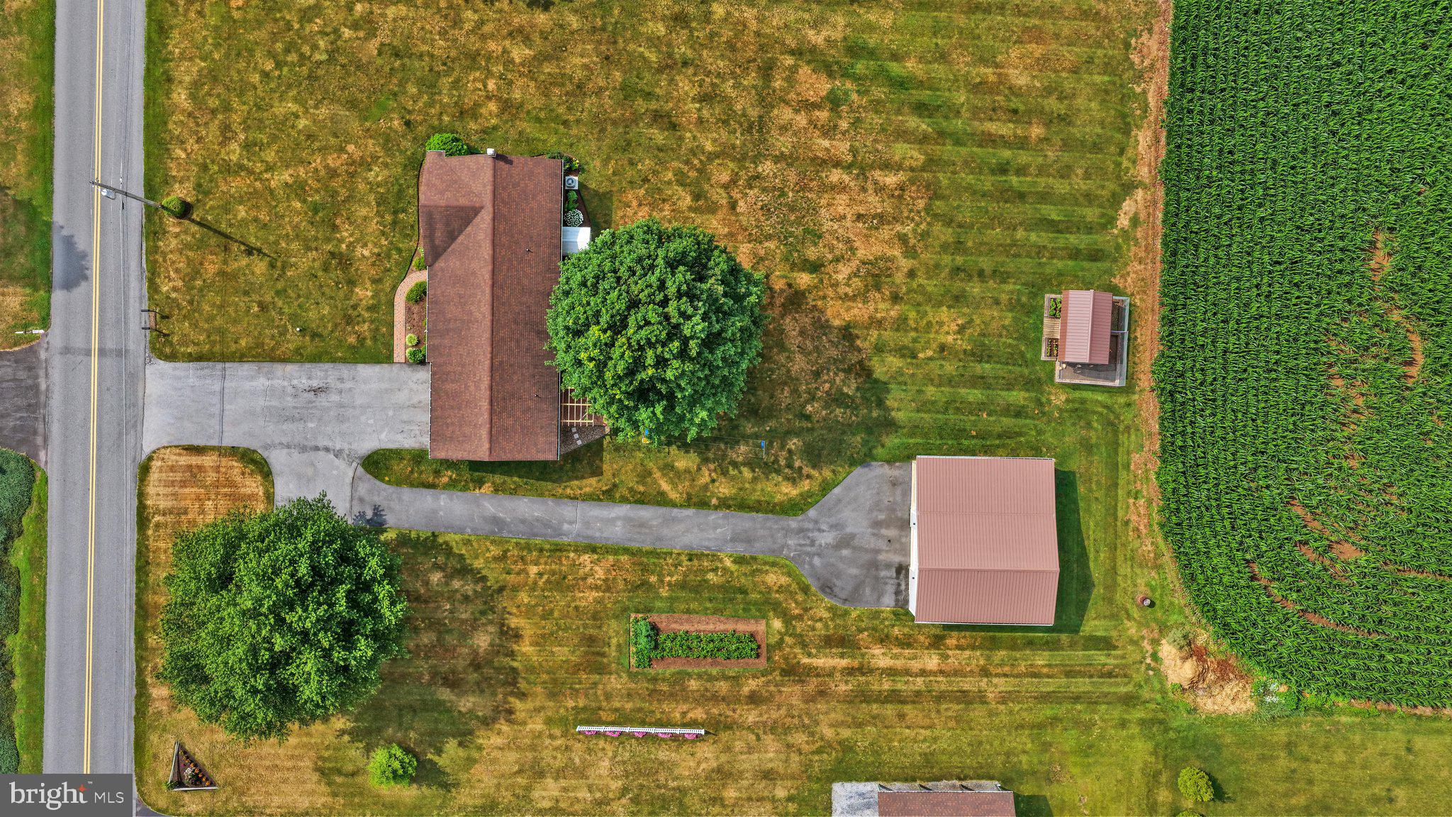 75 HICKORY ROAD