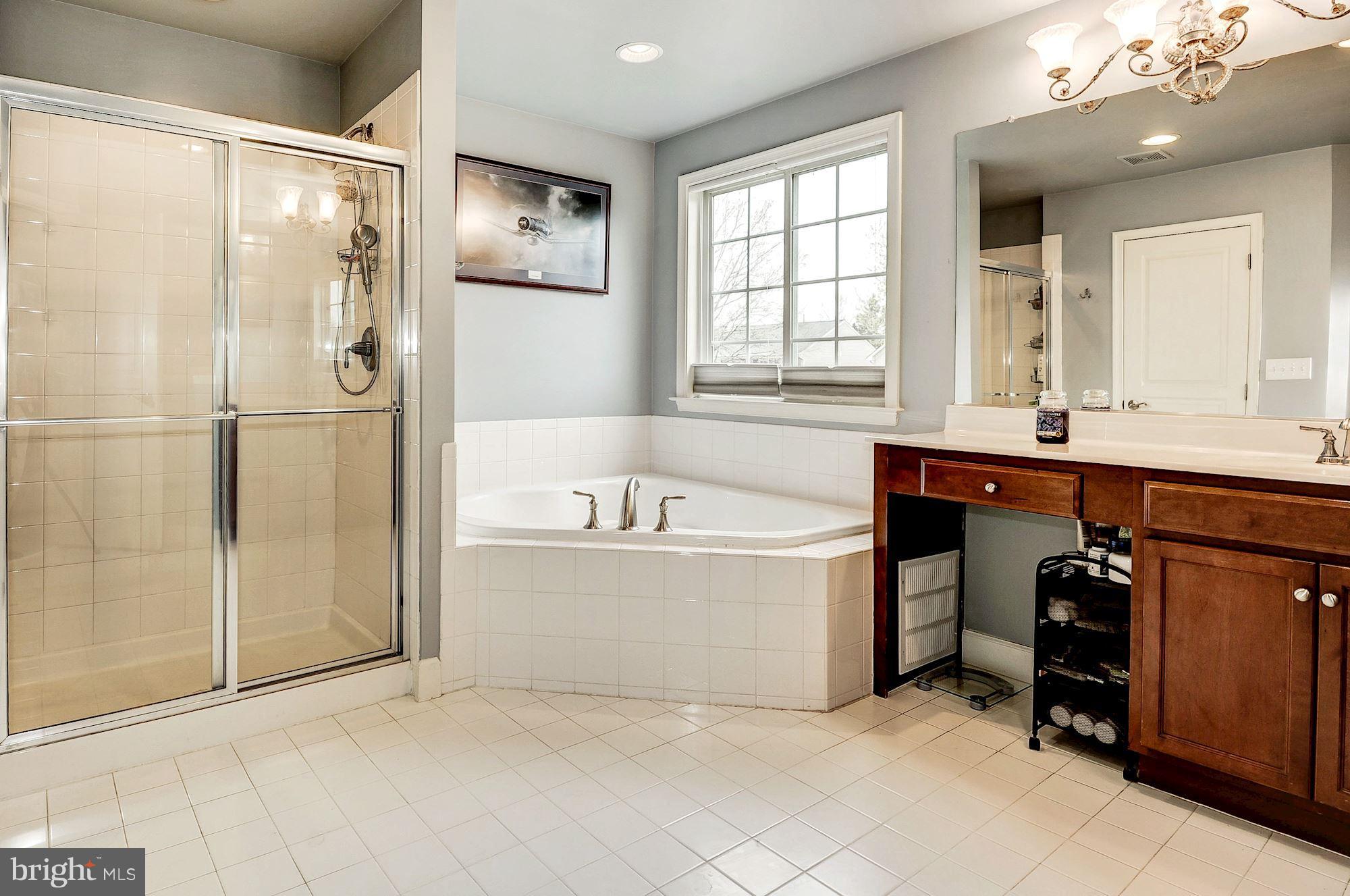 MADISON RIDGE - Residential Lease