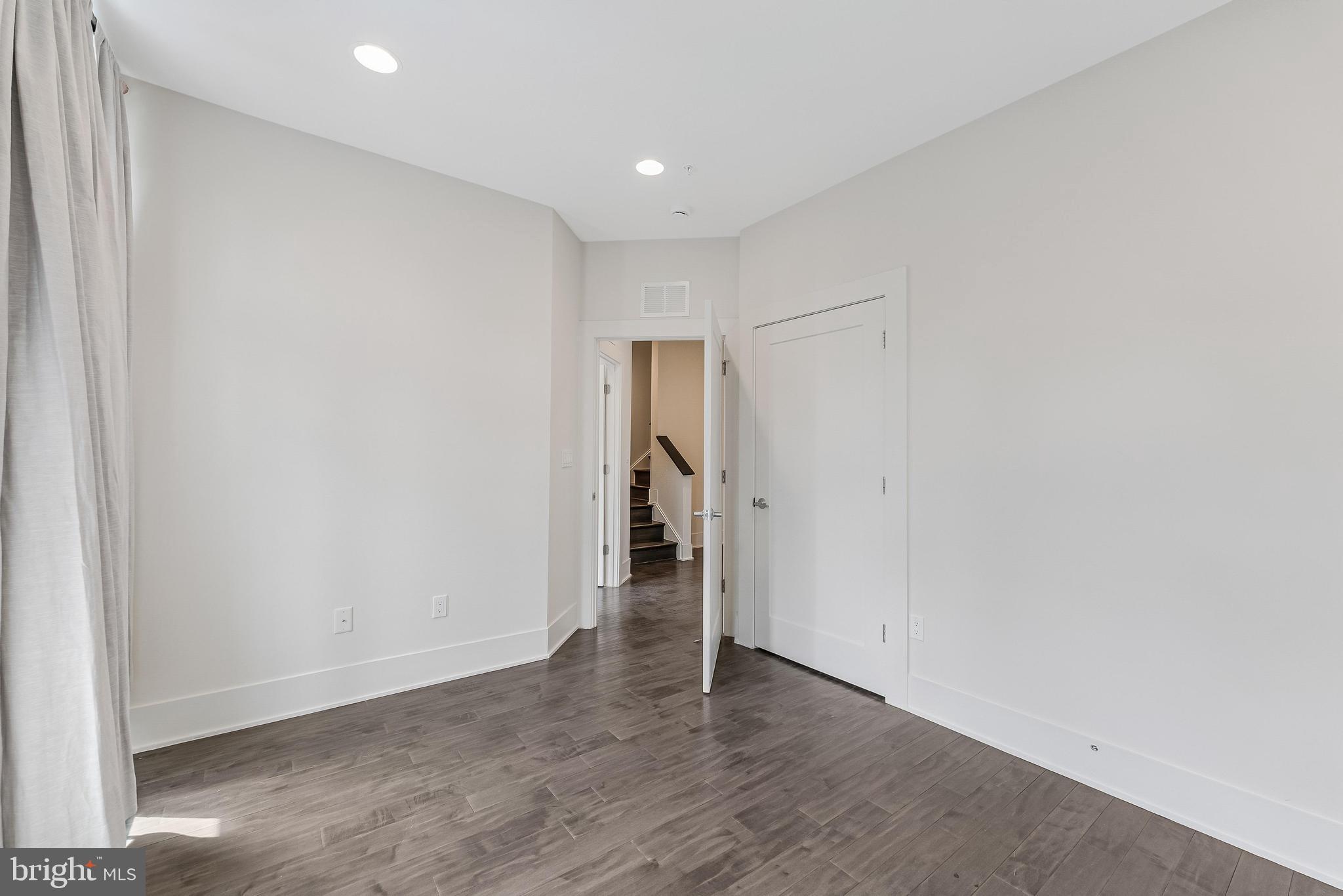 LITTLE FALLS PLACE - Residential