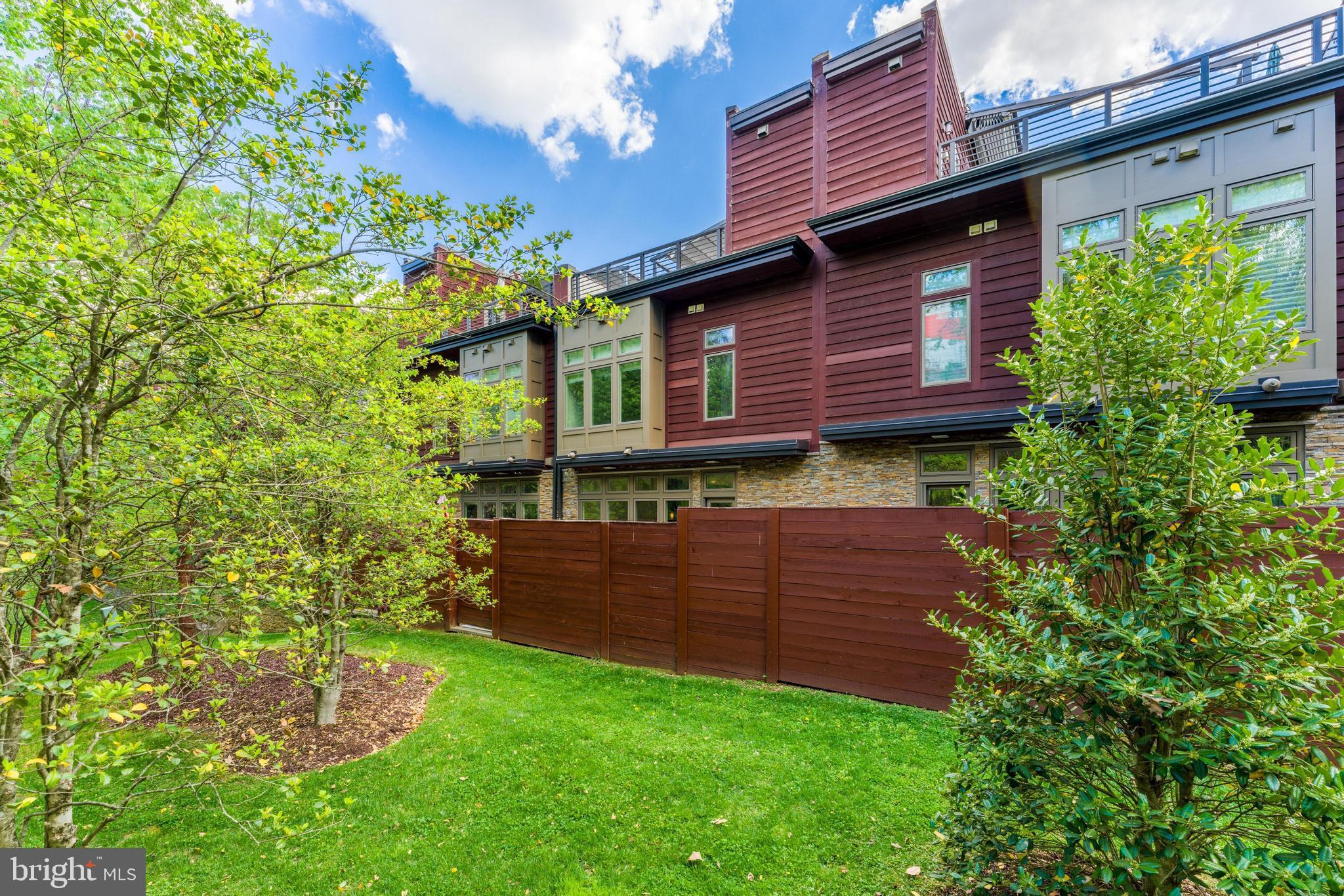 LITTLE FALLS PLACE - Residential