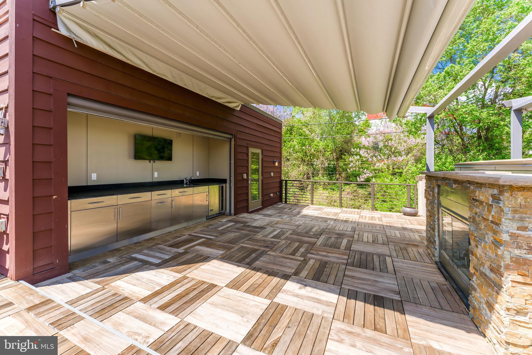 LITTLE FALLS PLACE - Residential