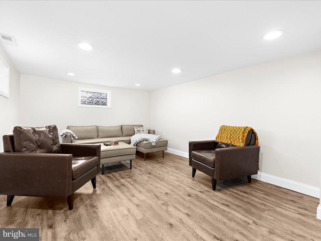 SEVERN - Residential