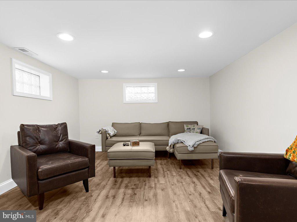 SEVERN - Residential