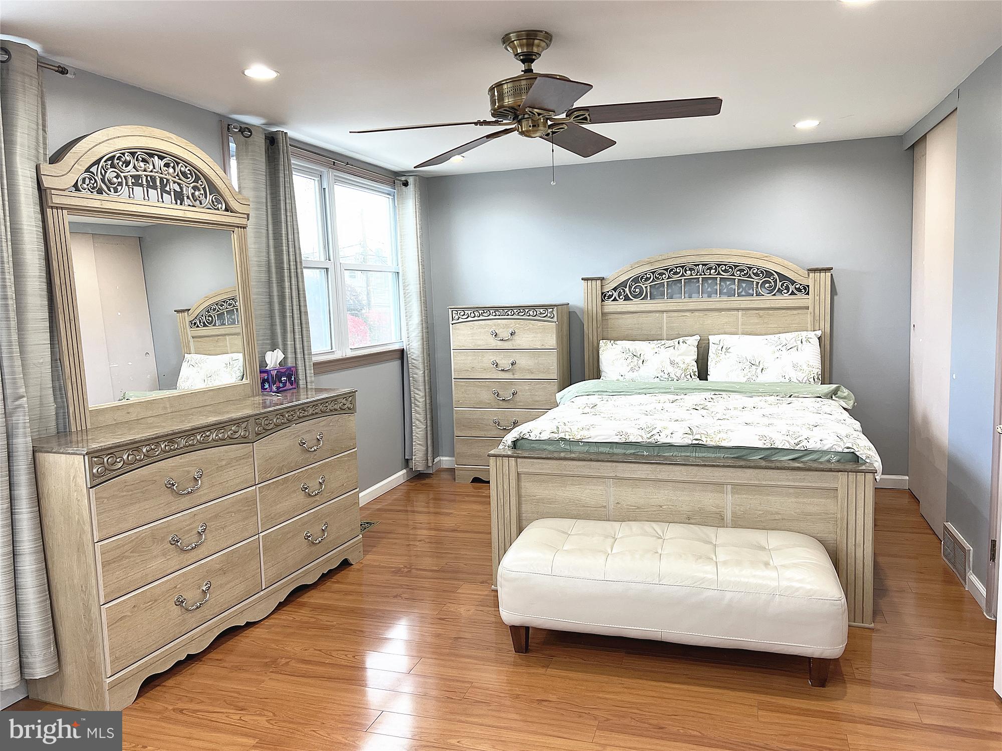 FRANKLIN MILLS - Residential