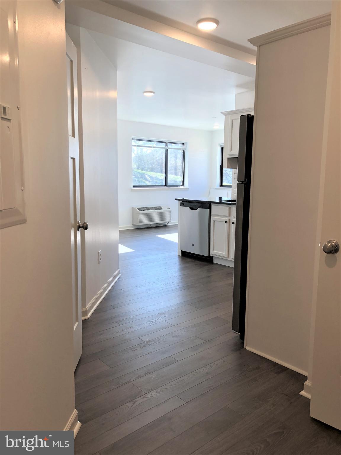 ROXBOROUGH - Residential Lease