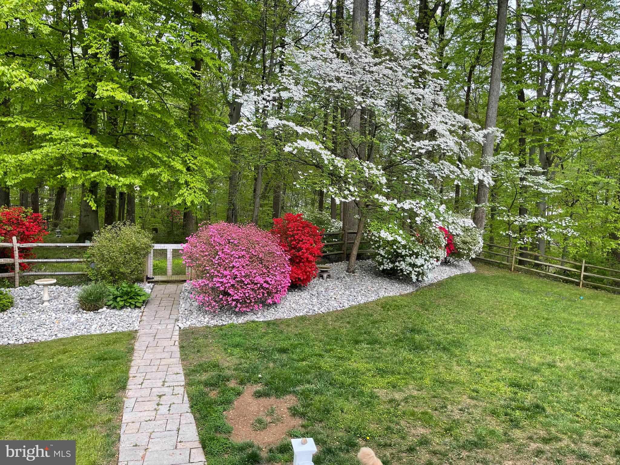 BROADVIEW - Residential